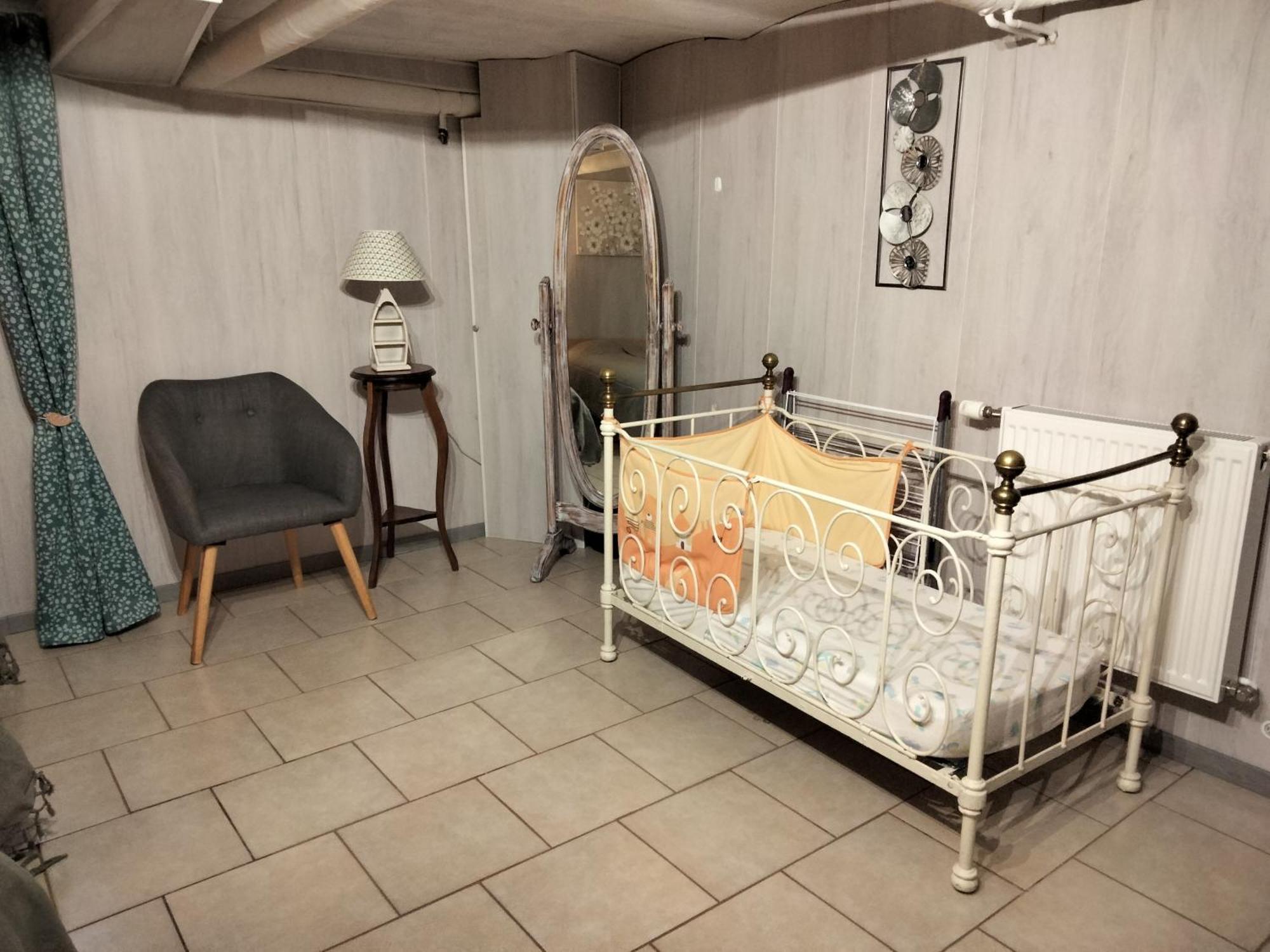 Appartement Dans Le Morvan 16 Min De L'Autoroute Beauvilliers  Экстерьер фото